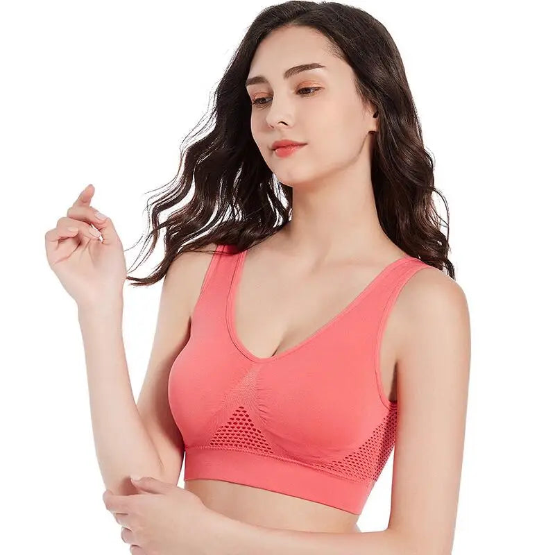 Women’s Seamless Push-Up Sports Bra – Padded Yoga & Running Workout Top