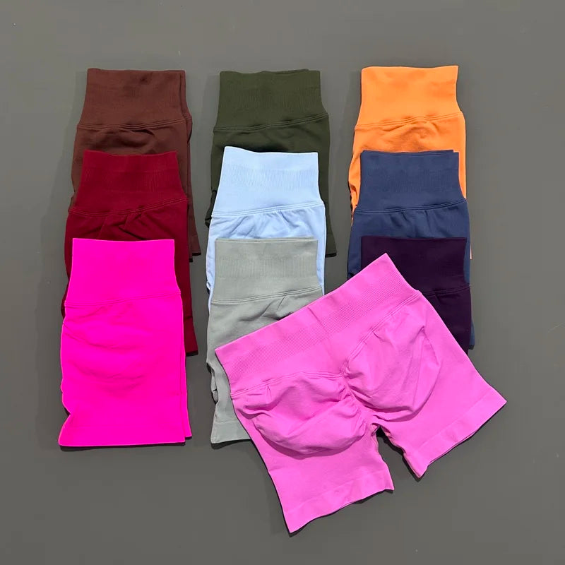 Women’s 4.5" Scrunch Butt Biker Shorts