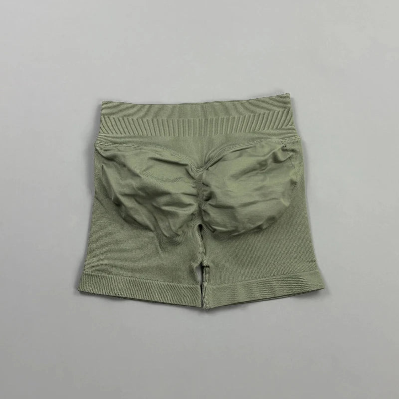 Women’s 4.5" Scrunch Butt Biker Shorts